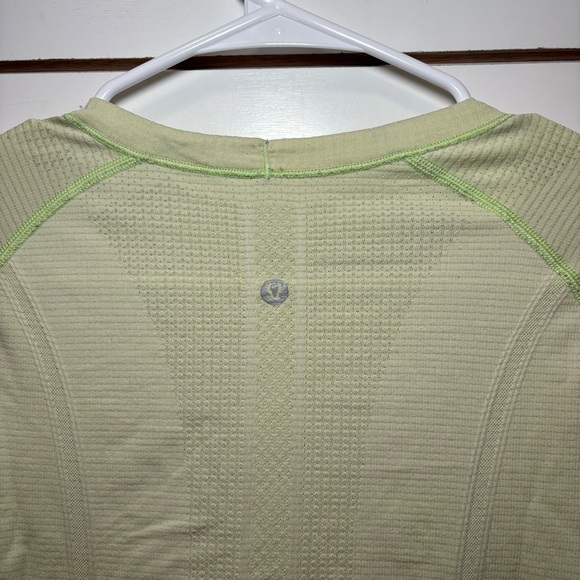 Lululemon Run Swiftly Tech Long Sleeve
Yellow / Light Green - Picture 4 of 12